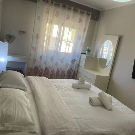 Daire 3 Bedroom Tiran