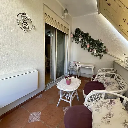 3 Bedroom Τίρανα