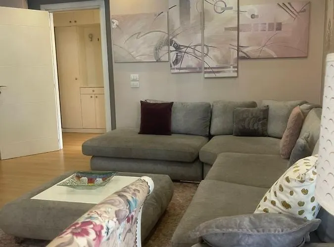 3 Bedroom Apartamento *